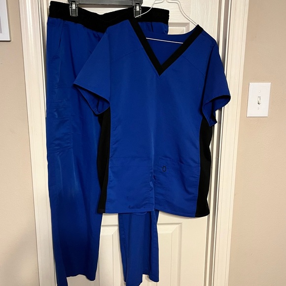 Scrubstar Other Blue And Black Scrub Star Size Large Poshmark